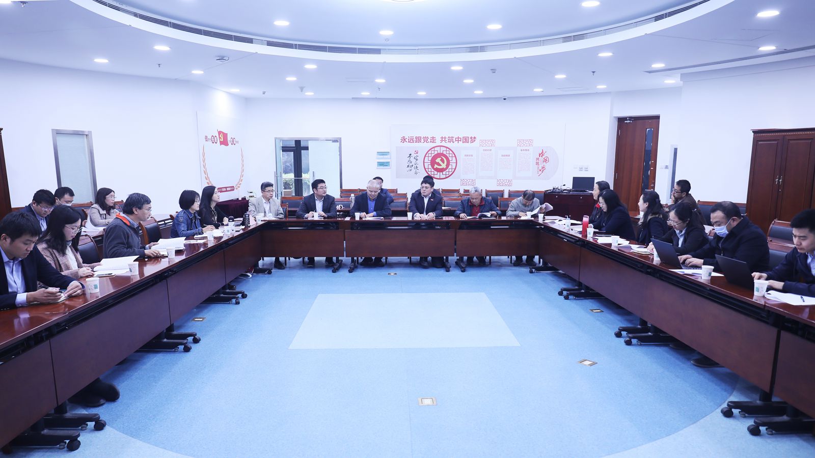 会议现场（二）_副本.jpg