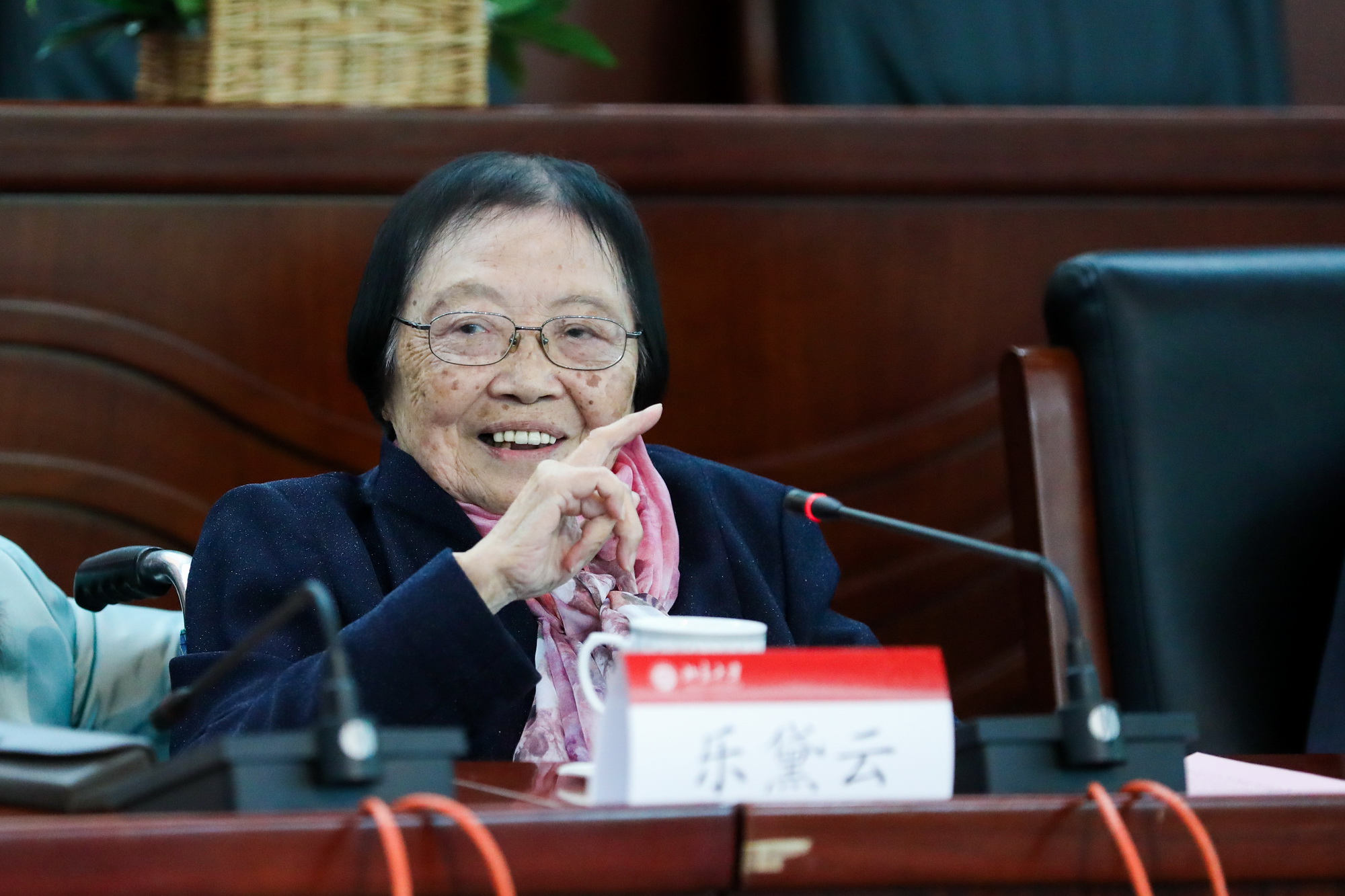 218A2696_调整大小.jpg