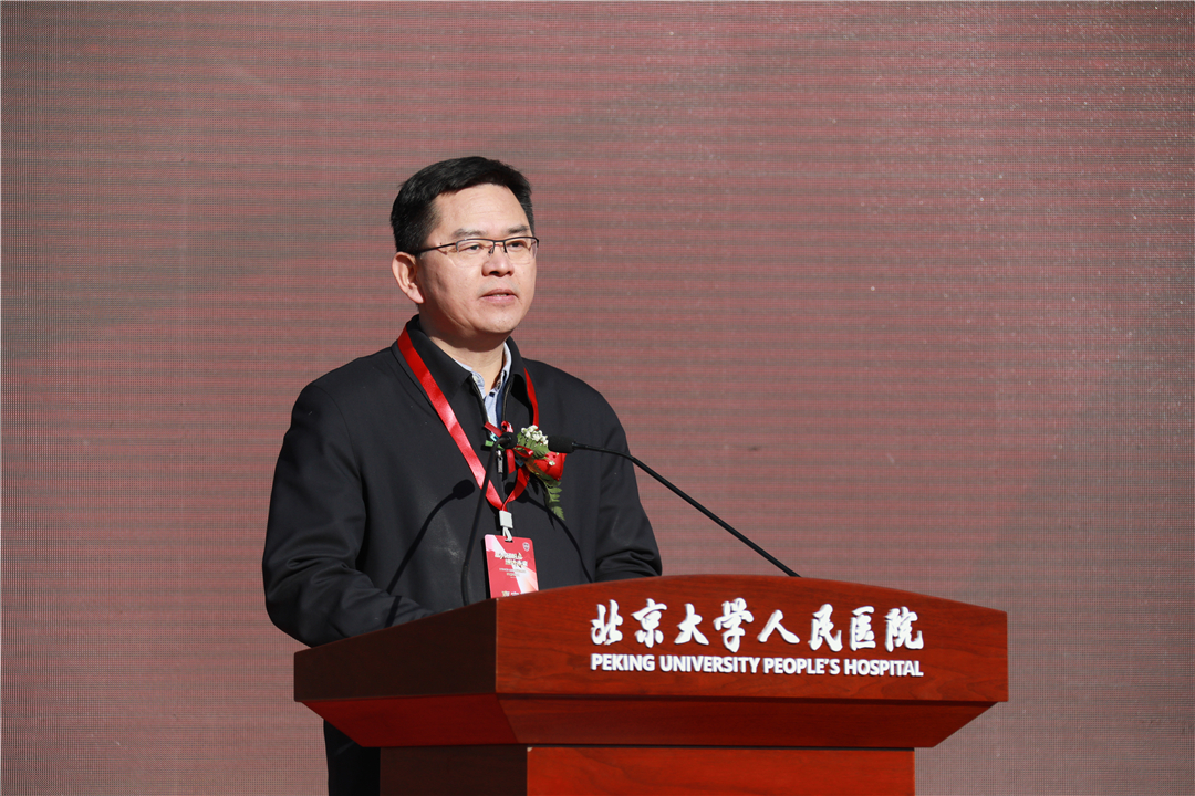 钟东波.jpg