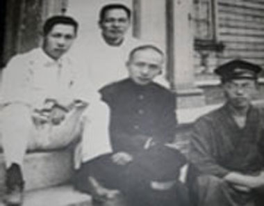 徐诵明